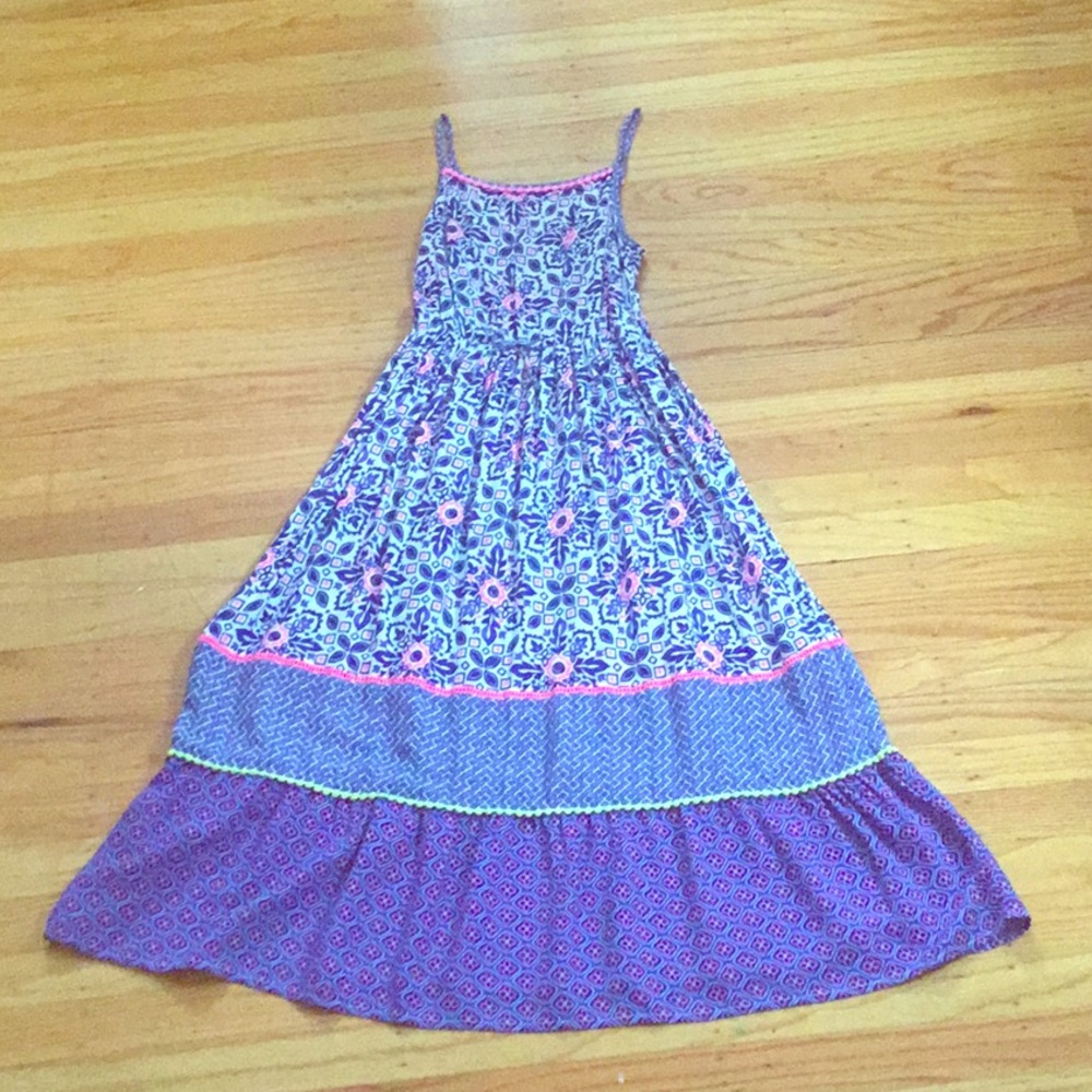 Patterned long sun dress for girls